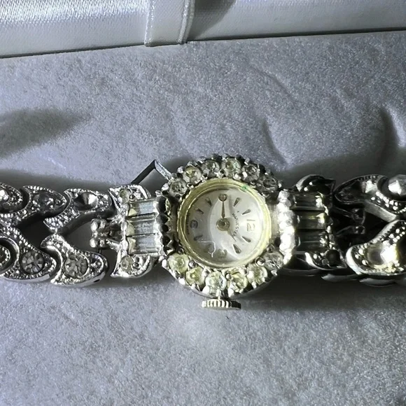 harvester | Accessories | Just In Vintage Harvester Jeweled  display picture 1